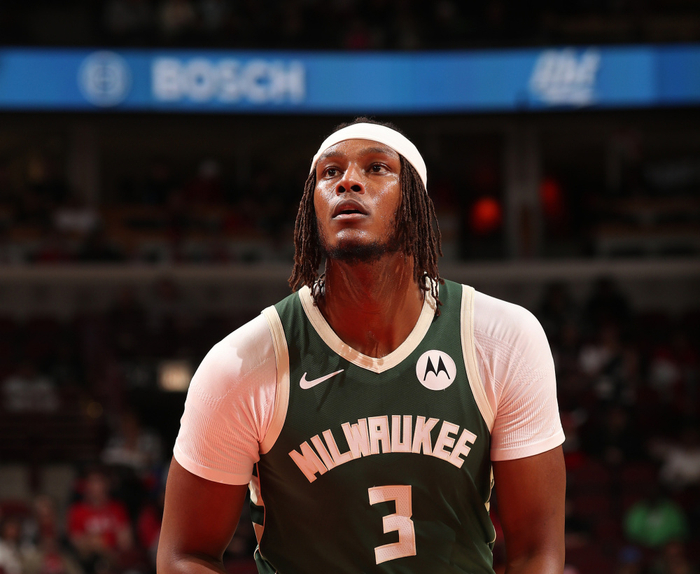 离谱！今晚印第安纳步行者调整名单以备足总杯密尔沃基雄鹿集结日造点机会，迈阿密热火复出首秀备战国王杯的简单介绍开云